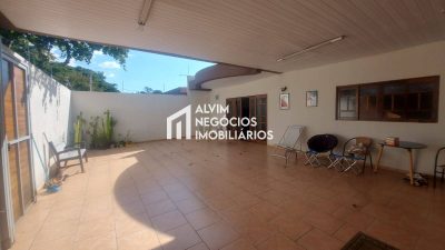 Casa, 4 quartos, 240 m² - Foto 2
