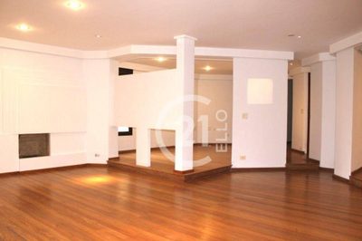 Apartamento, 3 quartos, 242 m² - Foto 3