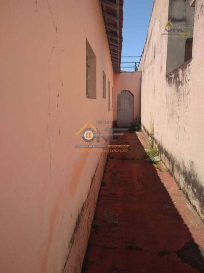 Casa, 5 quartos, 222 m² - Foto 2
