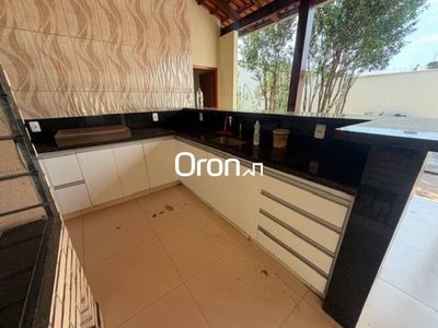 Casa, 3 quartos, 216 m² - Foto 4