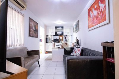 Casa, 2 quartos, 181 m² - Foto 1