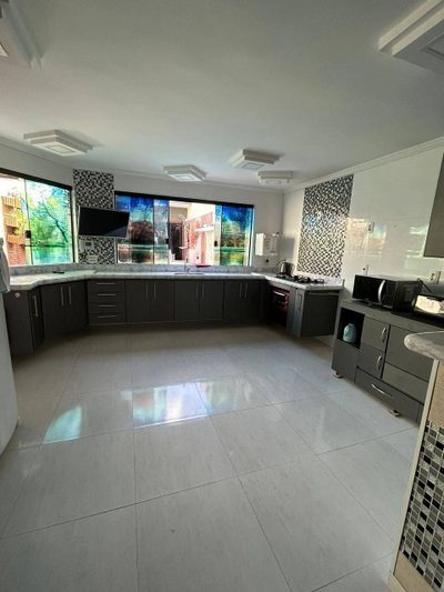 Casa, 5 quartos, 299 m² - Foto 4