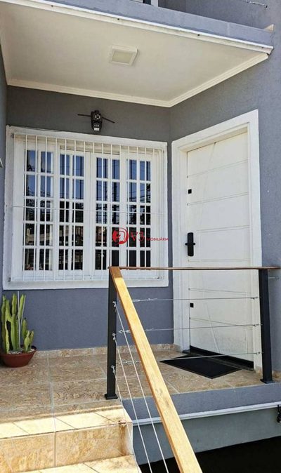 Sobrado, 3 quartos, 212 m² - Foto 1