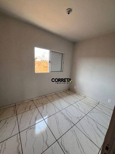 Casa, 2 quartos, 48 m² - Foto 3