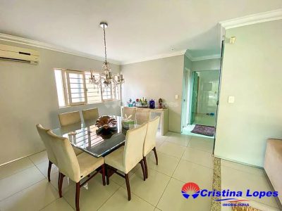 Casa, 4 quartos, 207 m² - Foto 4