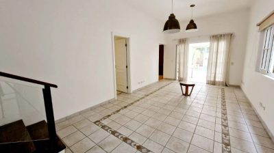 Casa, 4 quartos, 430 m² - Foto 1