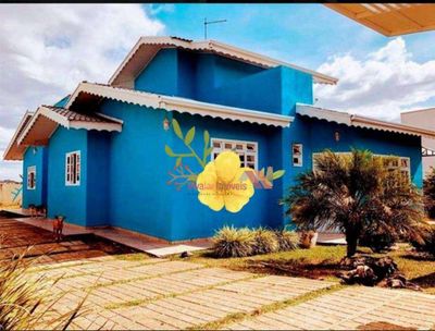 Sobrado, 4 quartos, 270 m² - Foto 1