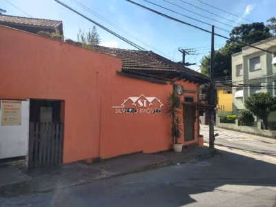 Casa, 5 quartos, 200 m² - Foto 1