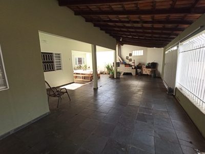 Casa, 3 quartos, 152 m² - Foto 1
