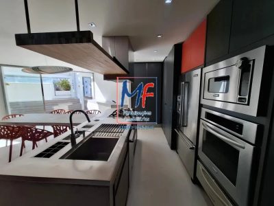 Cobertura, 3 quartos, 202 m² - Foto 1
