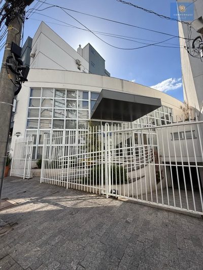 Prédio Inteiro, 679 m² - Foto 1