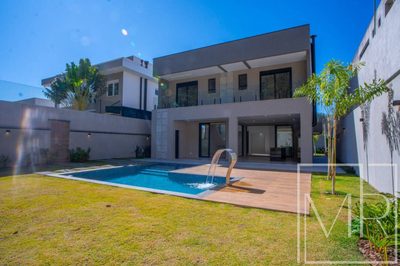 Casa, 3 quartos, 346 m² - Foto 1