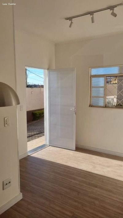 Casa, 2 quartos, 78 m² - Foto 4