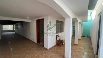 Casa, 3 quartos, 260 m² - Foto 1