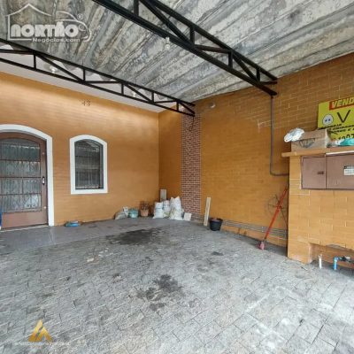 Casa, 4 quartos, 202 m² - Foto 1