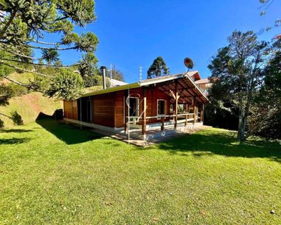 Casa, 4 quartos, 250 m² - Foto 1