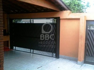 Casa, 4 quartos, 198 m² - Foto 1