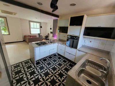 Apartamento, 3 quartos, 196 m² - Foto 1