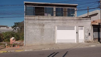 Casa, 3 quartos, 220 m² - Foto 1