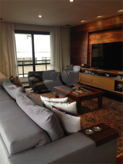 Apartamento, 4 quartos, 300 m² - Foto 1