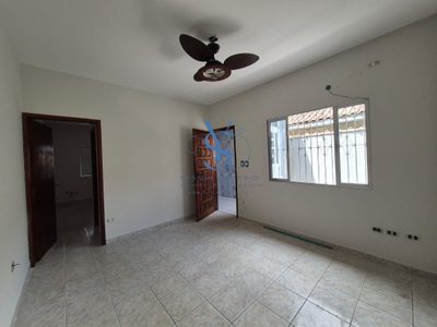 Casa, 3 quartos, 92 m² - Foto 2