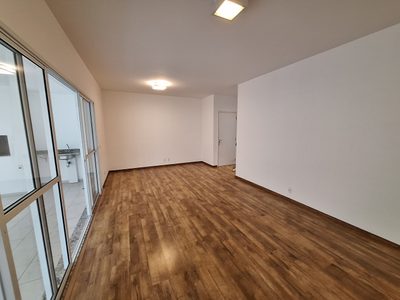 Apartamento, 3 quartos, 132 m² - Foto 3