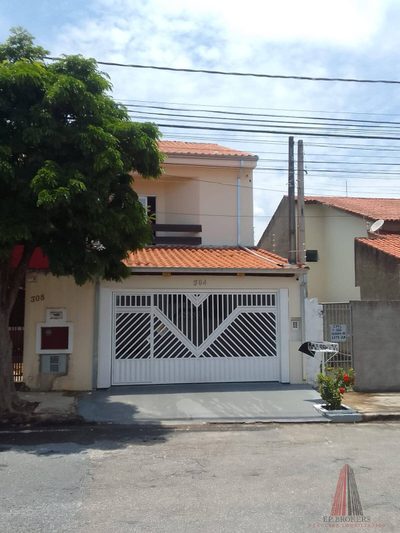 Casa, 3 quartos, 206 m² - Foto 1