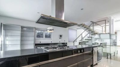 Casa, 5 quartos, 700 m² - Foto 1