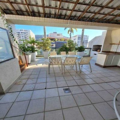 Cobertura, 3 quartos, 228 m² - Foto 2