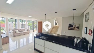 Casa de Condomínio, 4 quartos - Foto 1