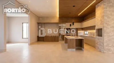 Casa, 2 quartos, 219 m² - Foto 3