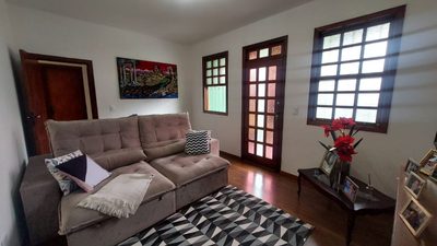 Casa, 4 quartos, 362 m² - Foto 1