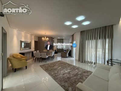 Casa, 2 quartos, 236 m² - Foto 1