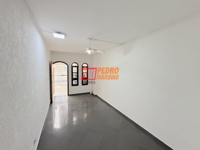 Casa, 3 quartos, 137 m² - Foto 1