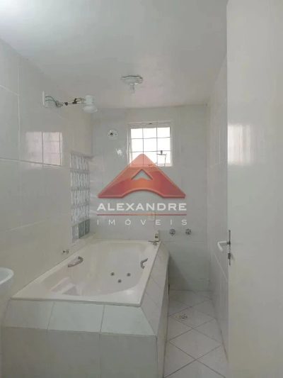 Casa, 3 quartos, 108 m² - Foto 3
