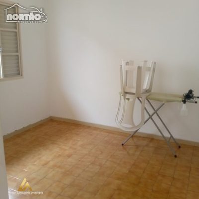 Casa, 5 quartos, 151 m² - Foto 4