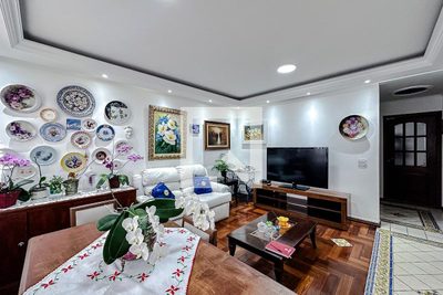 Casa, 6 quartos, 238 m² - Foto 2
