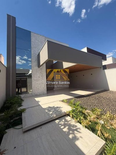 Casa, 5 quartos, 193 m² - Foto 1