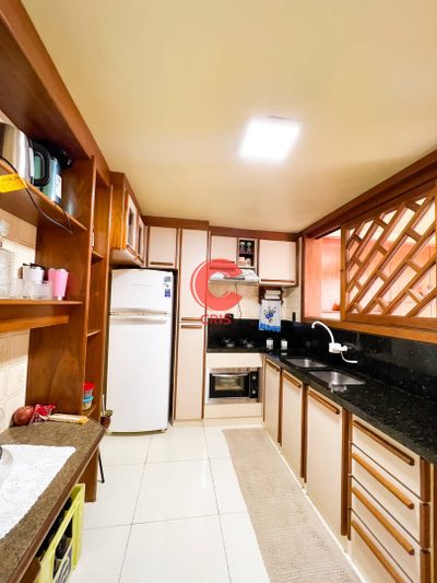 Casa, 3 quartos, 158 m² - Foto 2
