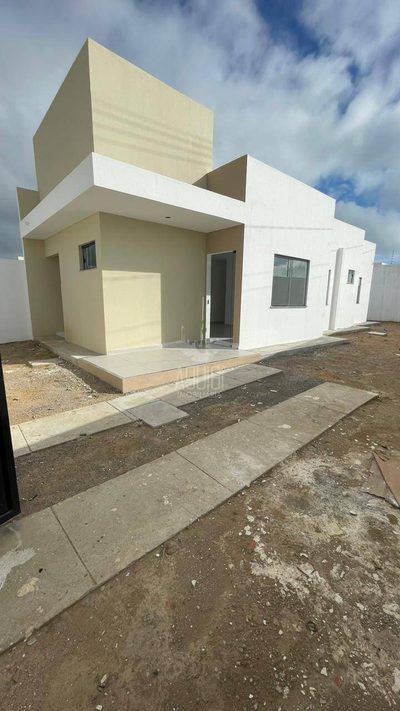 Casa, 2 quartos, 62 m² - Foto 1