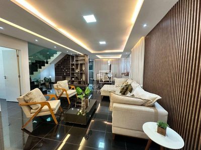 Casa, 4 quartos, 240 m² - Foto 4