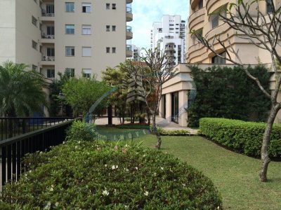 Apartamento, 4 quartos, 245 m² - Foto 1