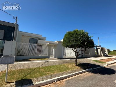 Casa, 4 quartos, 180 m² - Foto 1