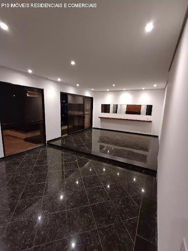 Apartamento, 4 quartos, 246 m² - Foto 2