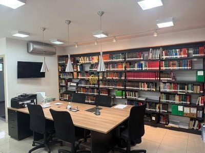 Prédio Inteiro, 866 m² - Foto 1