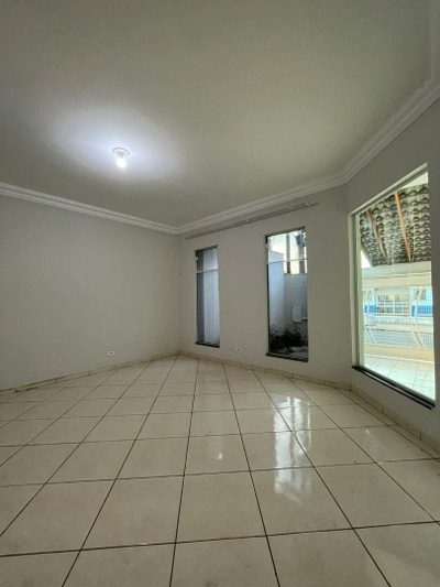 Casa, 4 quartos, 128 m² - Foto 2