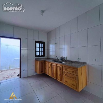 Casa, 4 quartos, 250 m² - Foto 3