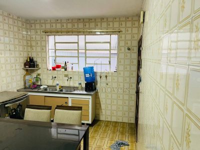 Sobrado, 3 quartos, 224 m² - Foto 2