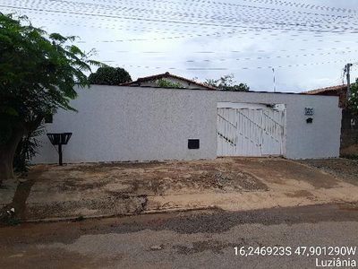 Casa, 2 quartos, 300 m² - Foto 1