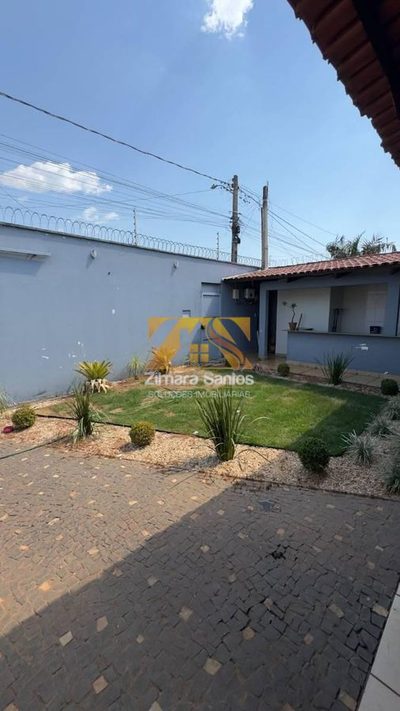 Casa, 5 quartos, 198 m² - Foto 3